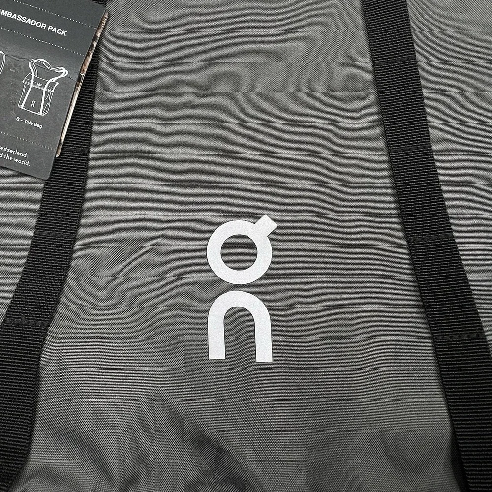 On Cloud Ambassador Backpack Tote Running Bag Unisex Shadow NWT